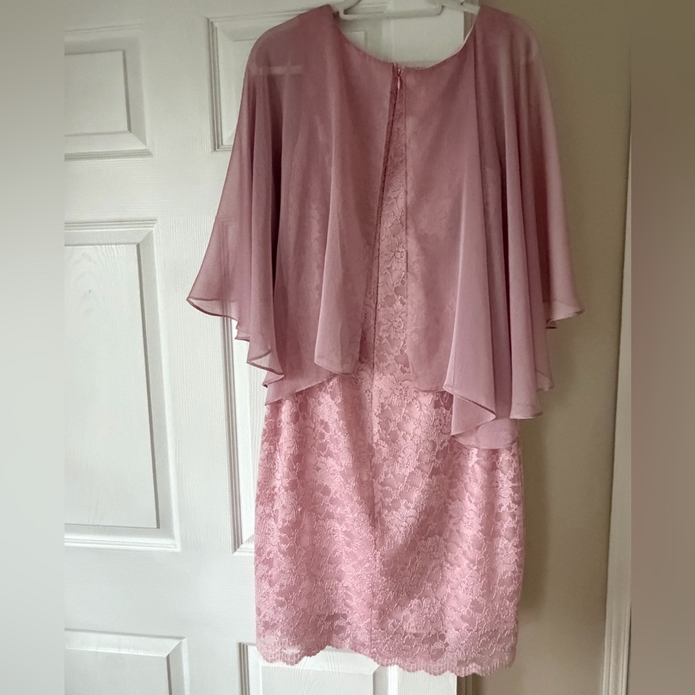 Laura Midi Dress Soft Pink Lace Floral Overlay Scalloped Bottom Chiffon Cape 12 - Picture 5 of 7